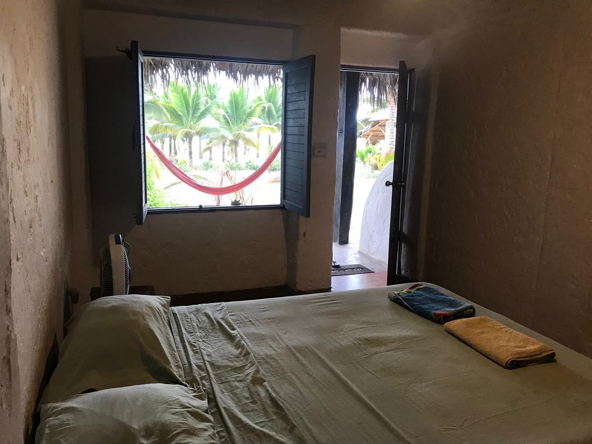 Beach Front Bungalows At The Coconut Canoa Exteriér fotografie